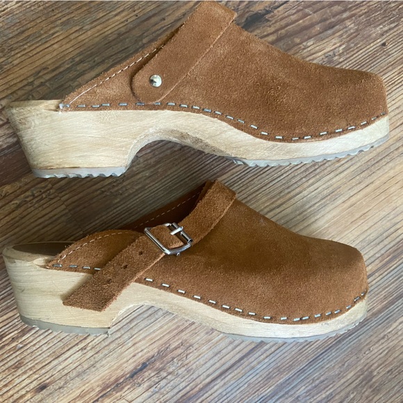 MIA Clogs - Picture 3 of 11